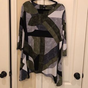 Alfani hi lo tunic- XL GReen black gray